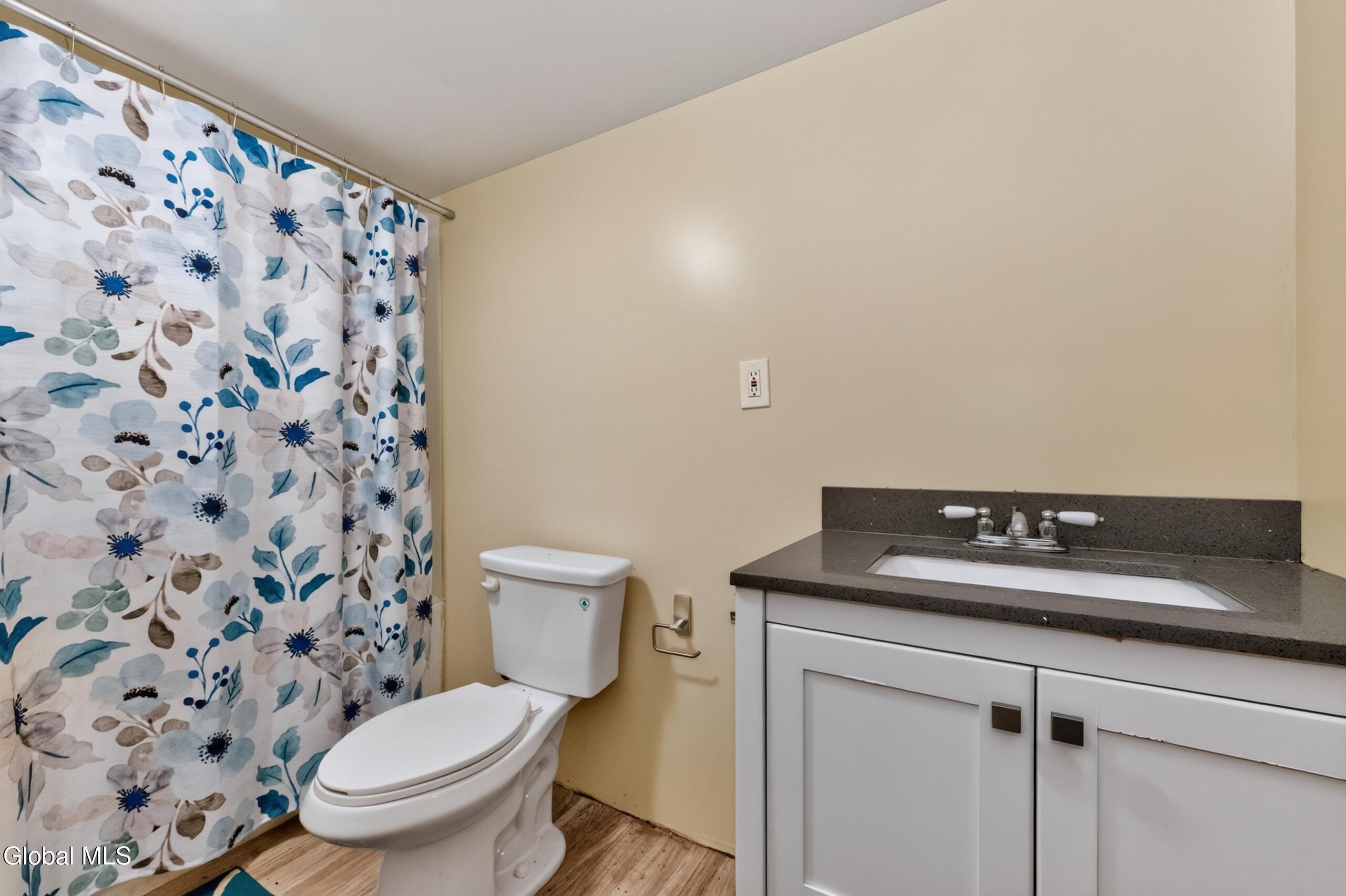 127 Park Avenue Schenectady NY 12304