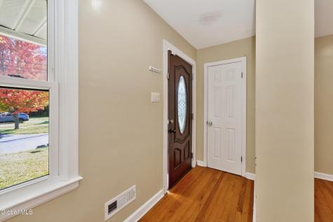 127 Park Avenue Schenectady NY 12304