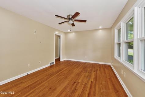127 Park Avenue Schenectady NY 12304