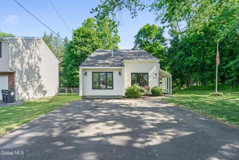 245 Hampton Avenue Rensselaer NY 12144