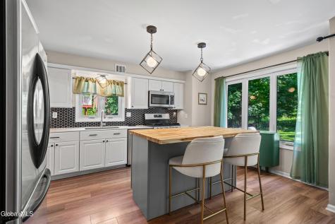 245 Hampton Avenue Rensselaer NY 12144