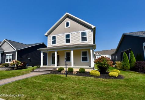36 Vettura Court Malta NY 12020