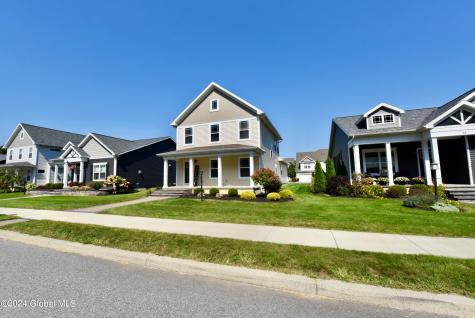 36 Vettura Court Malta NY 12020