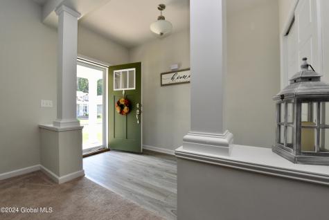 36 Vettura Court Malta NY 12020