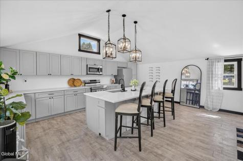 5 Old Bend Road Moreau NY 12828