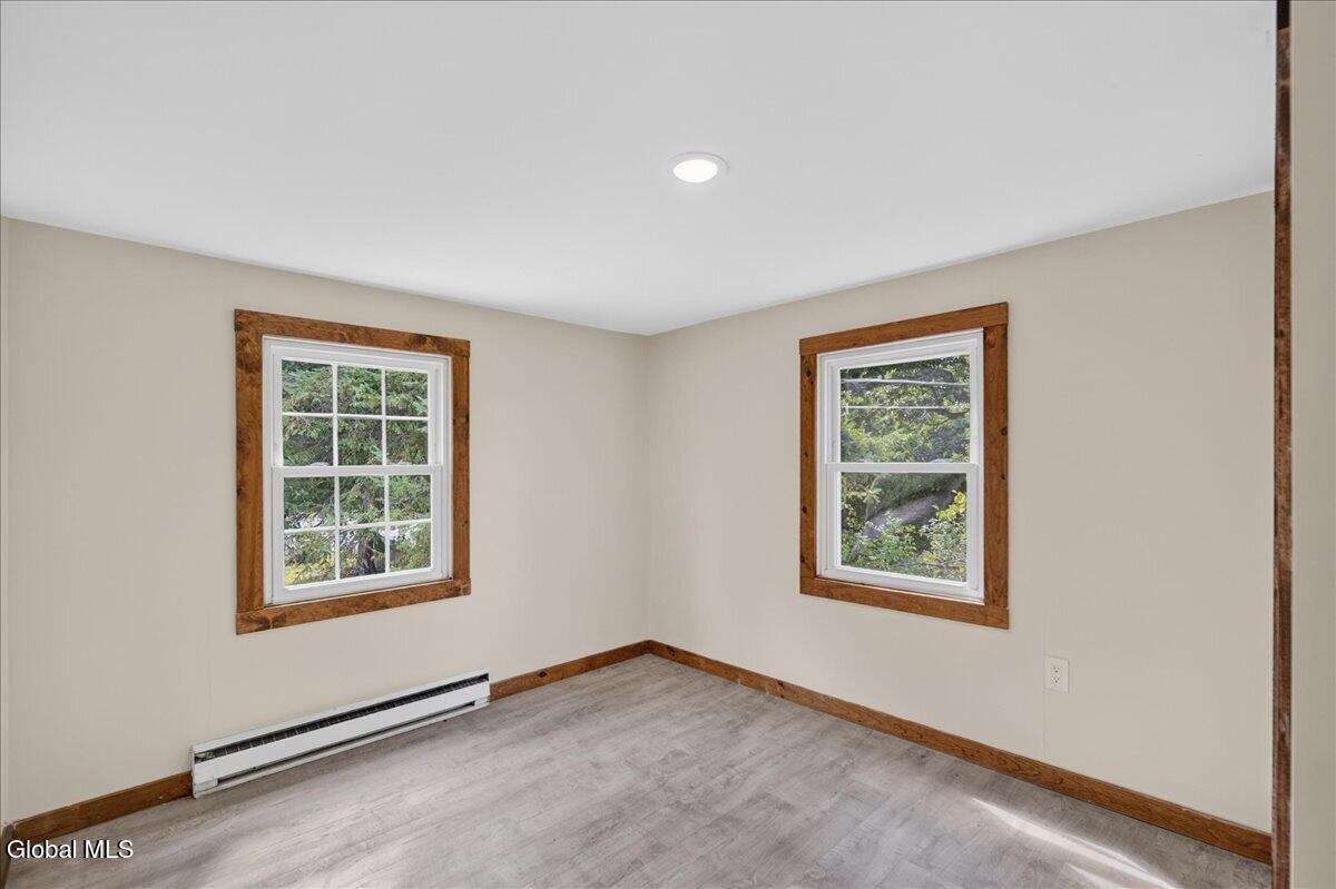 5 Old Bend Road Moreau NY 12828