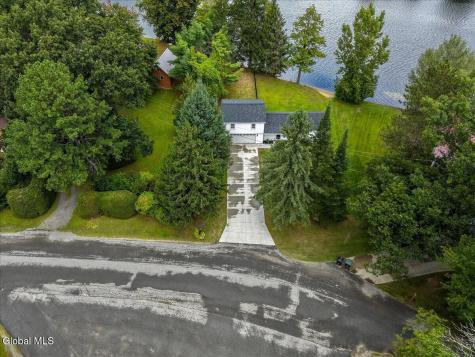5 Old Bend Road Moreau NY 12828