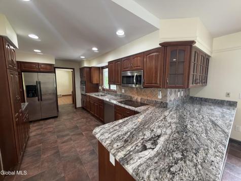186 Van Rensselaer Boulevard Menands NY 12204