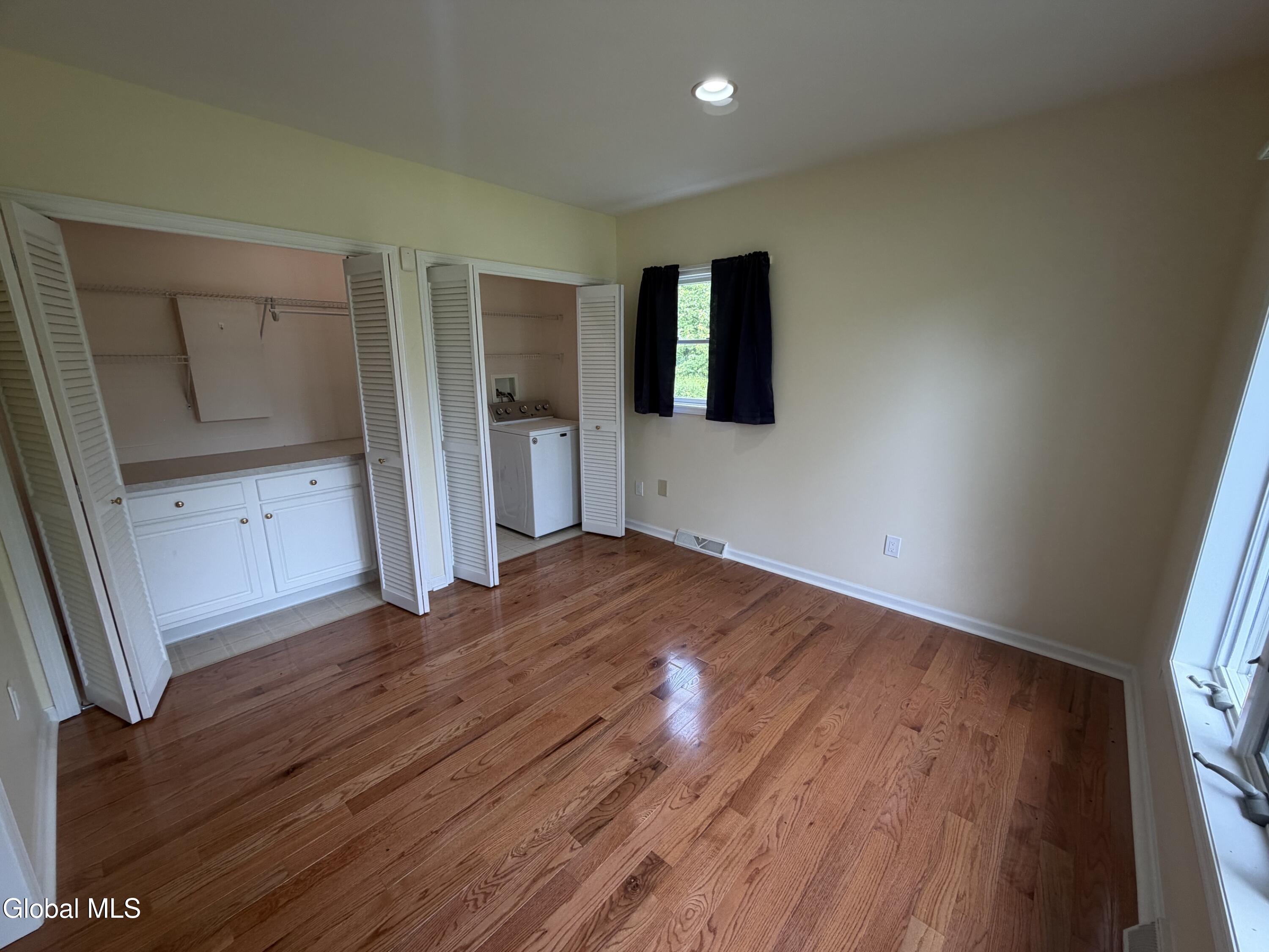 186 Van Rensselaer Boulevard Menands NY 12204