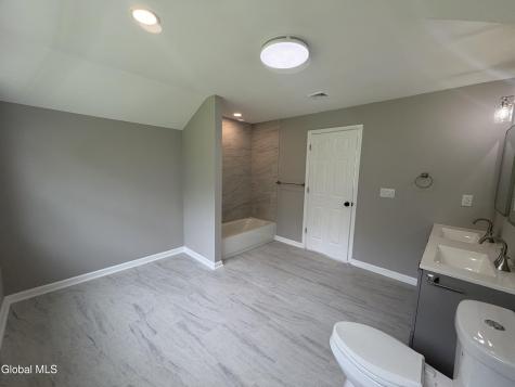 186 Van Rensselaer Boulevard Menands NY 12204