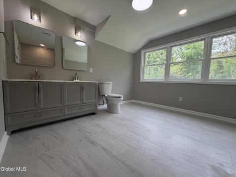 186 Van Rensselaer Boulevard Menands NY 12204