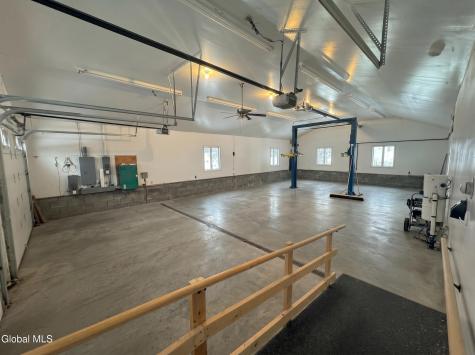 186 Van Rensselaer Boulevard Menands NY 12204