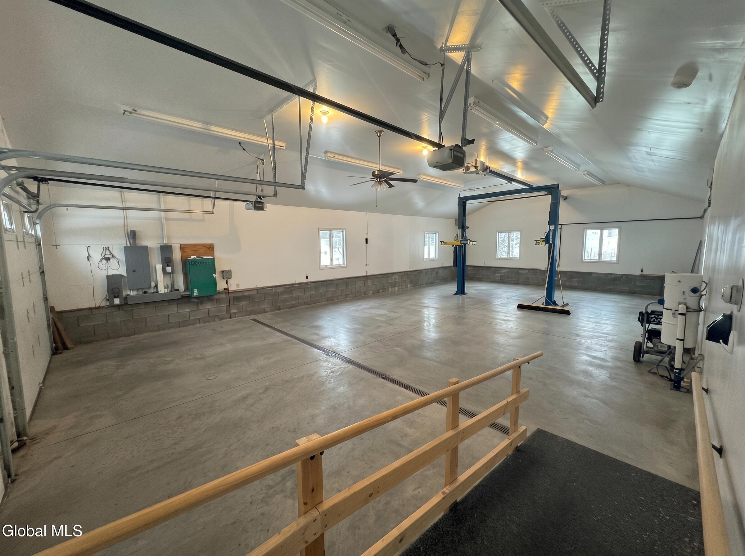 186 Van Rensselaer Boulevard Menands NY 12204