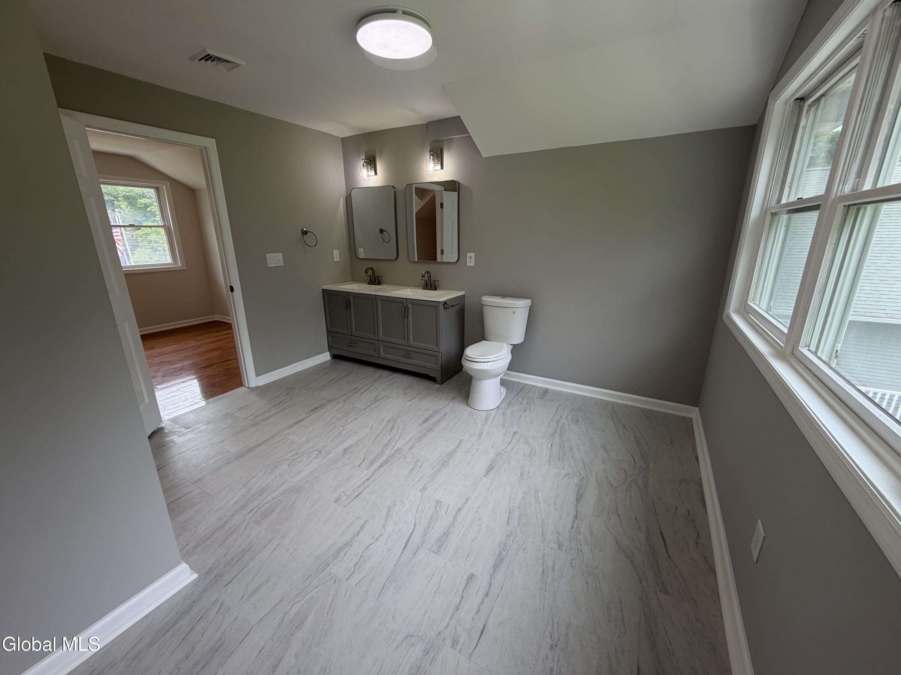 186 Van Rensselaer Boulevard Menands NY 12204