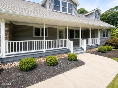 186 Van Rensselaer Boulevard Menands NY 12204