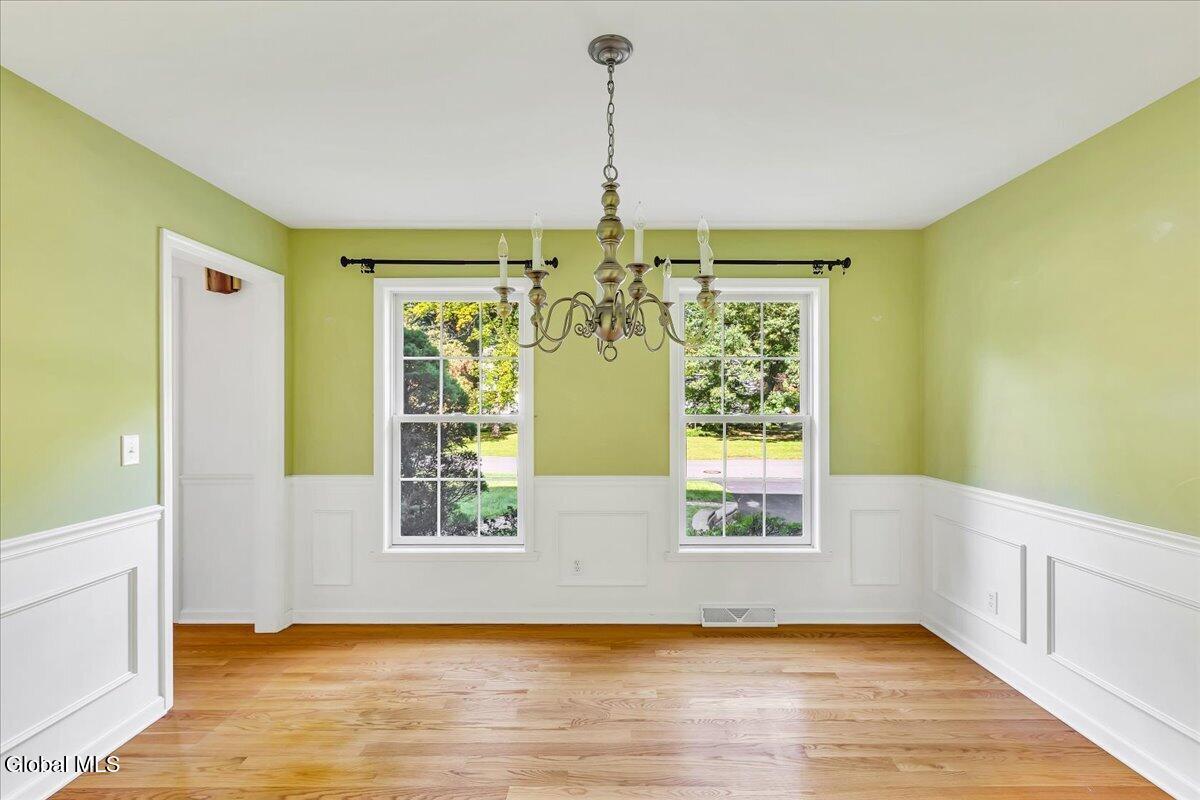 34 Darnley Greene Delmar NY 12054