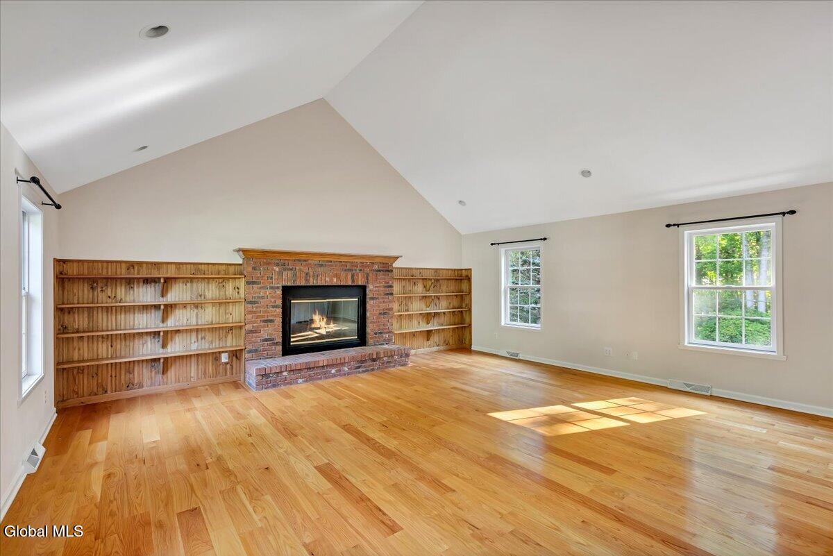 34 Darnley Greene Delmar NY 12054