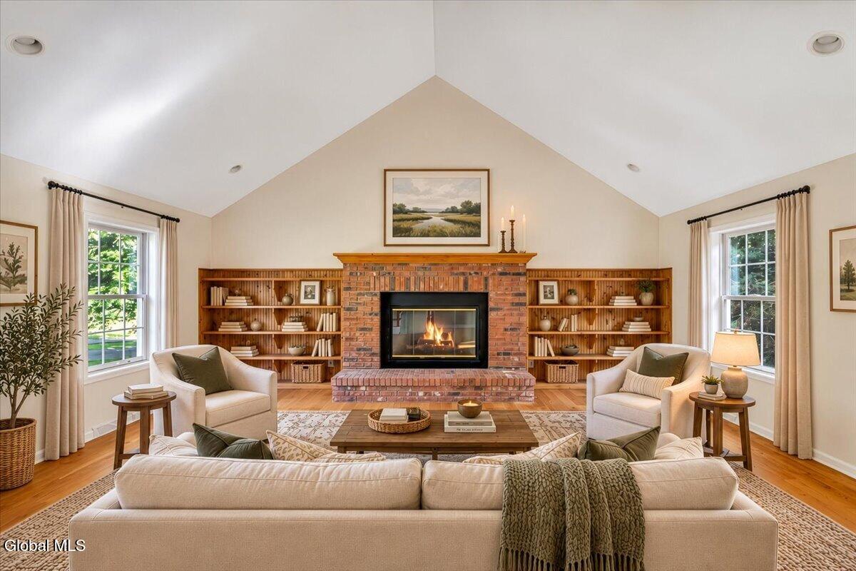 34 Darnley Greene Delmar NY 12054