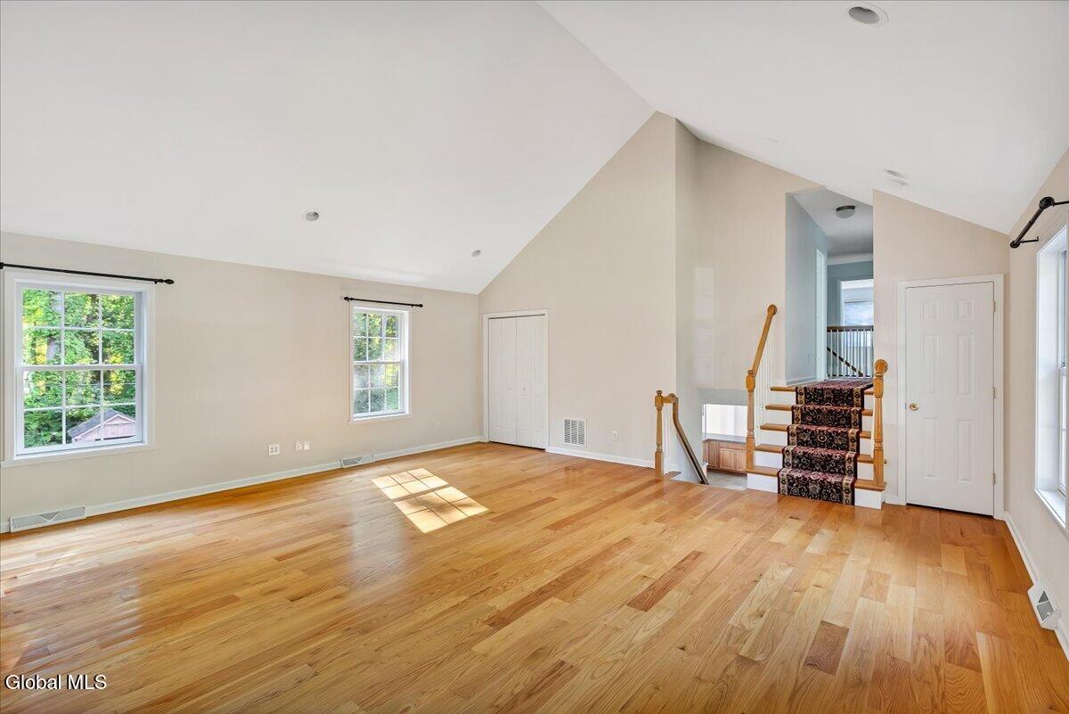 34 Darnley Greene Delmar NY 12054