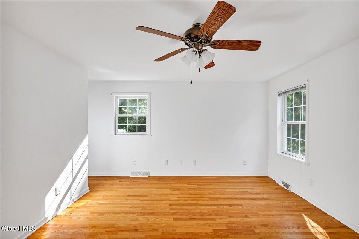 34 Darnley Greene Delmar NY 12054