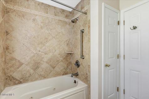 34 Darnley Greene Delmar NY 12054