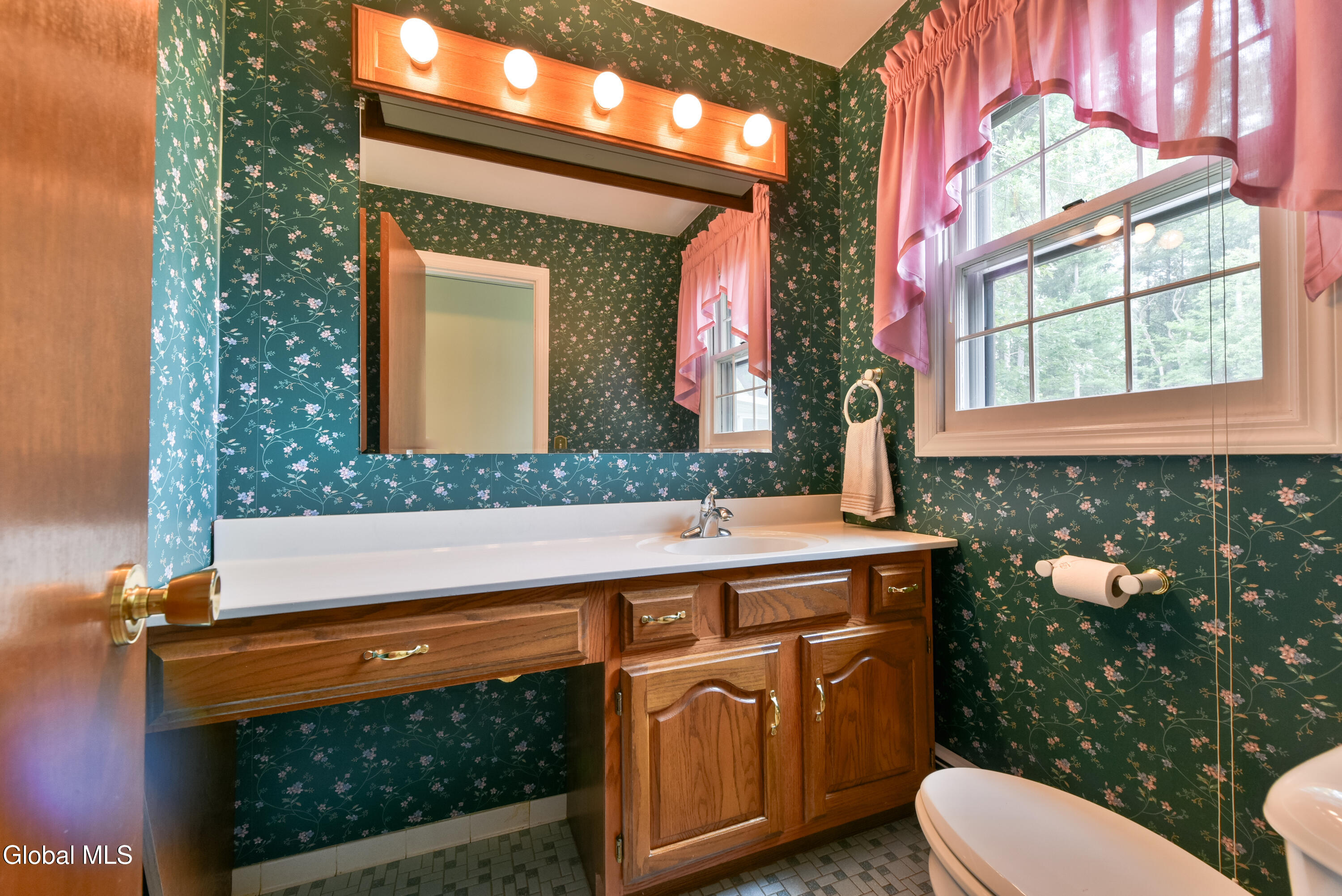 7 Southcrest Drive Clifton Park NY 12065