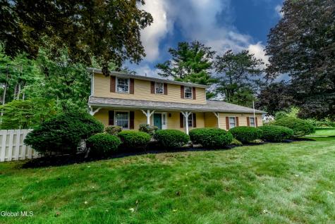 7 Southcrest Drive Clifton Park NY 12065