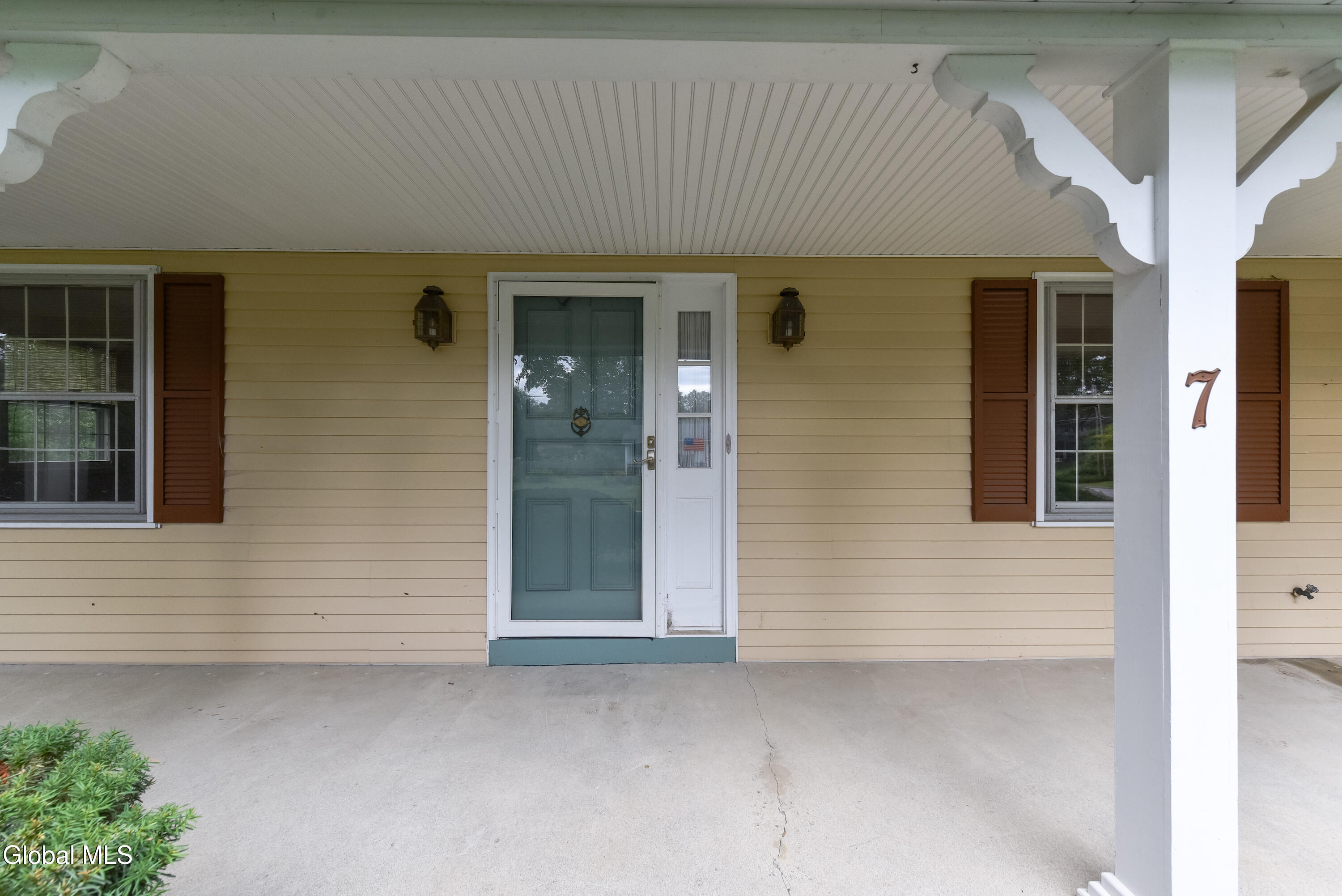 7 Southcrest Drive Clifton Park NY 12065