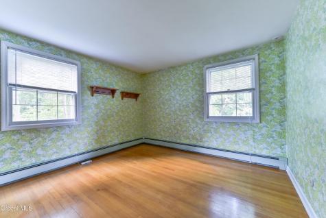 7 Southcrest Drive Clifton Park NY 12065