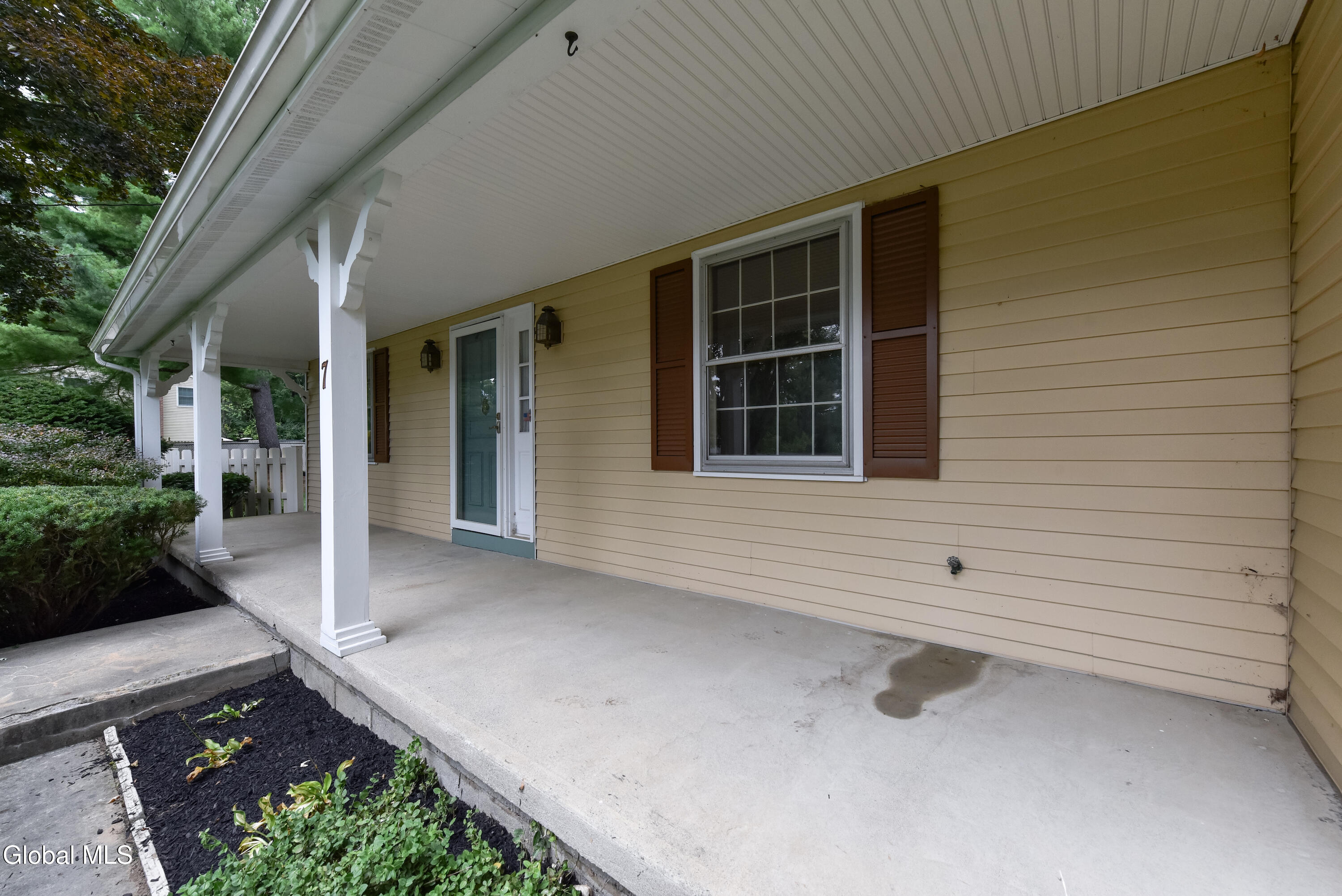 7 Southcrest Drive Clifton Park NY 12065