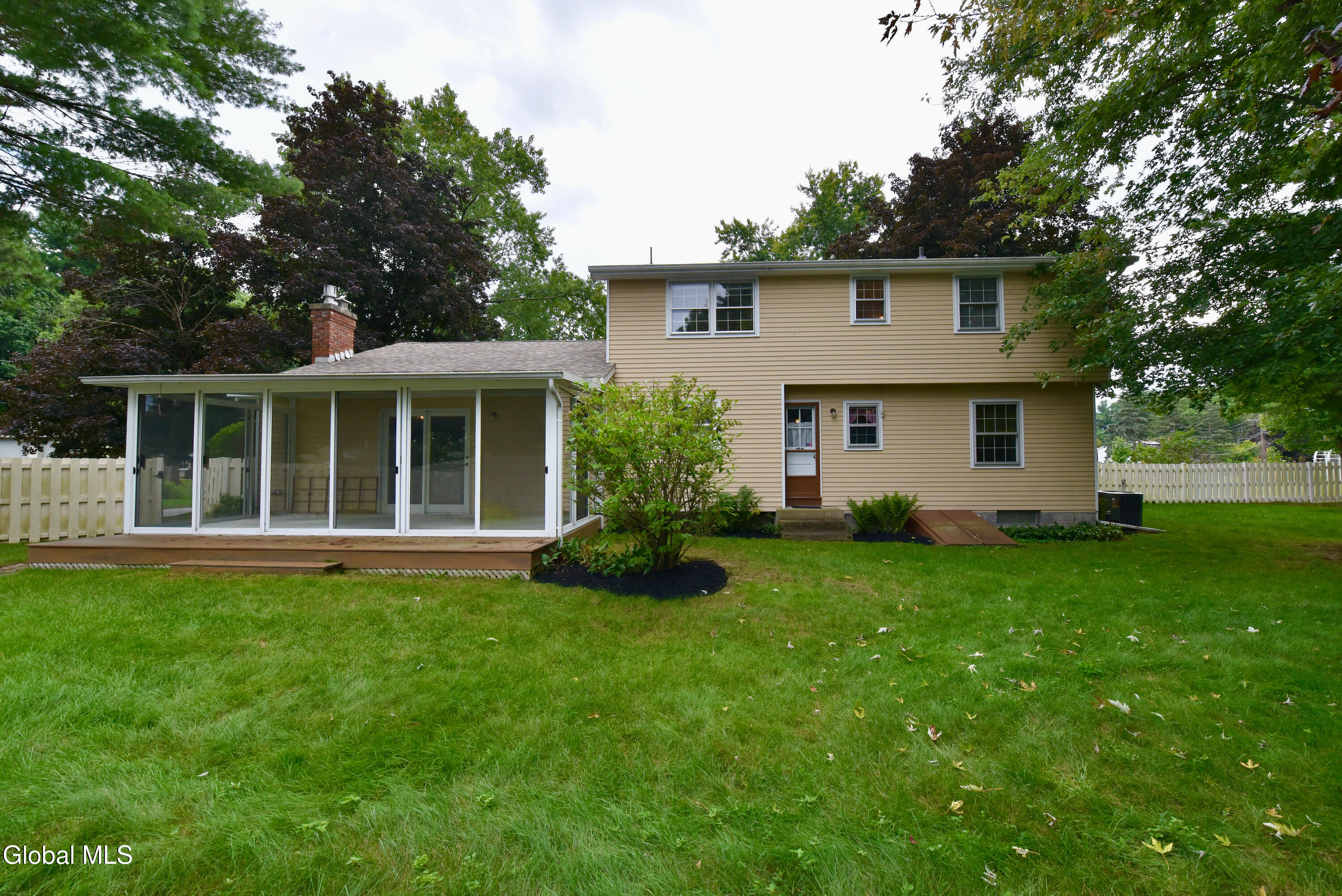 7 Southcrest Drive Clifton Park NY 12065