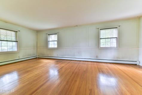 7 Southcrest Drive Clifton Park NY 12065