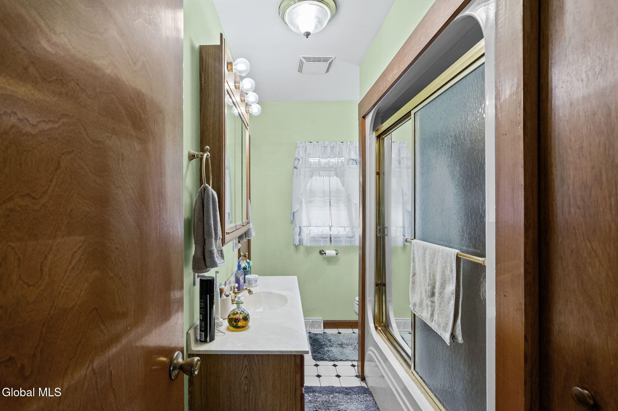 55 Cuthbert Street Scotia NY 12302