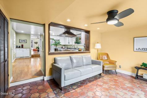 33 Front Street Schenectady NY 12305