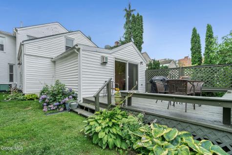 33 Front Street Schenectady NY 12305