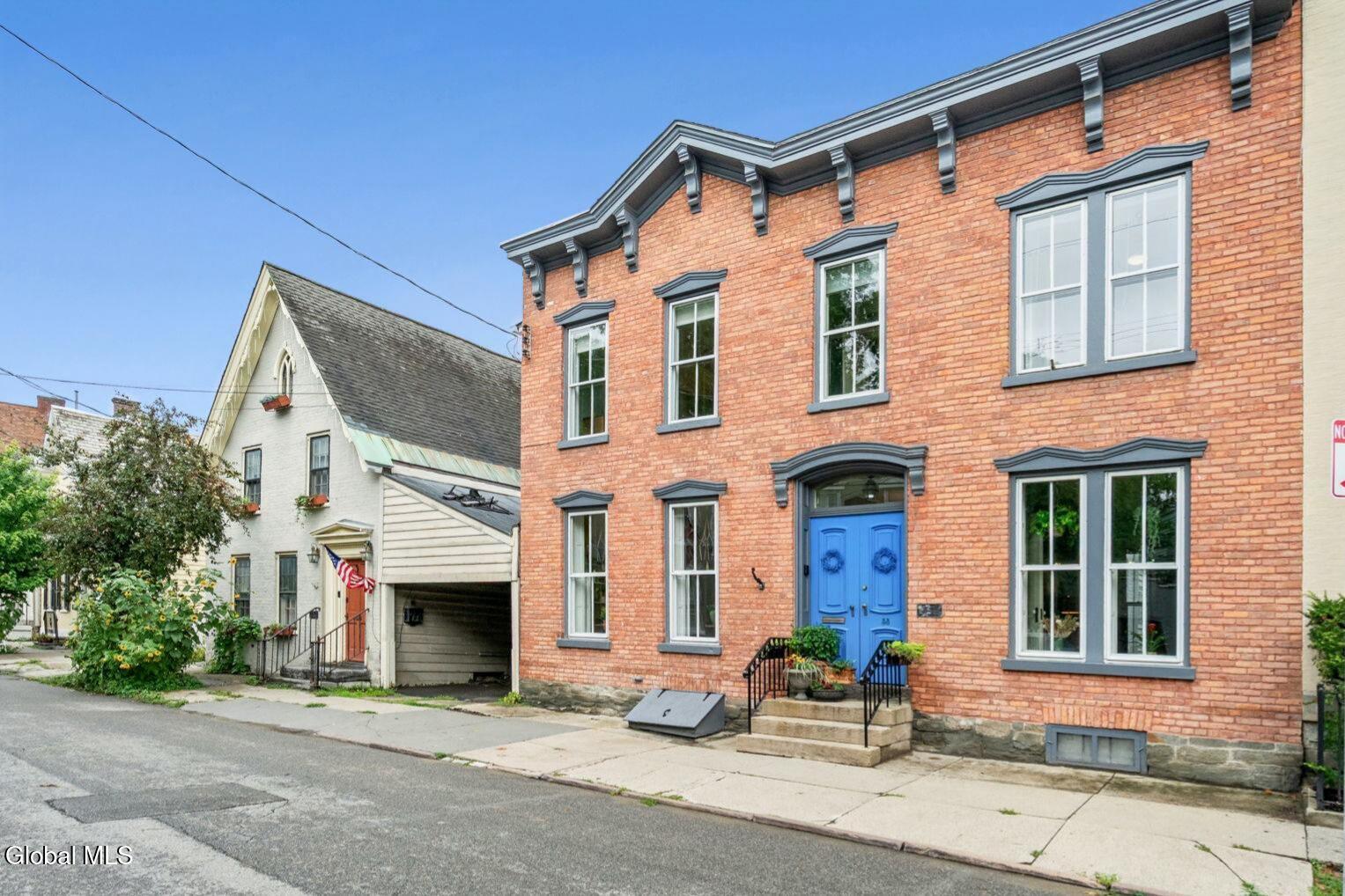 33 Front Street Schenectady NY 12305