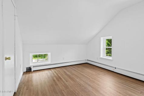 1166 Ny-143 Coeymans Hollow NY 12046