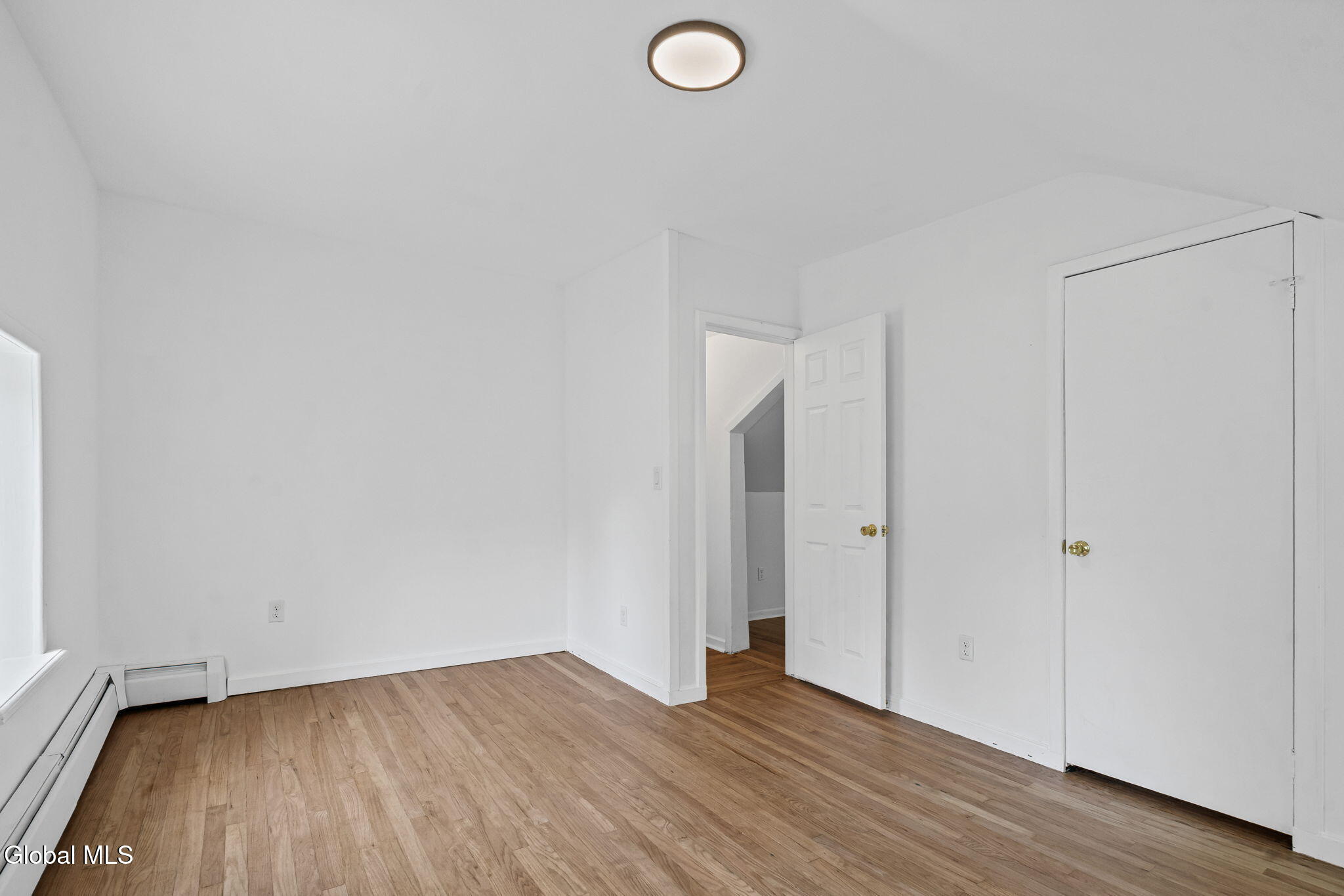 1166 Ny-143 Coeymans Hollow NY 12046