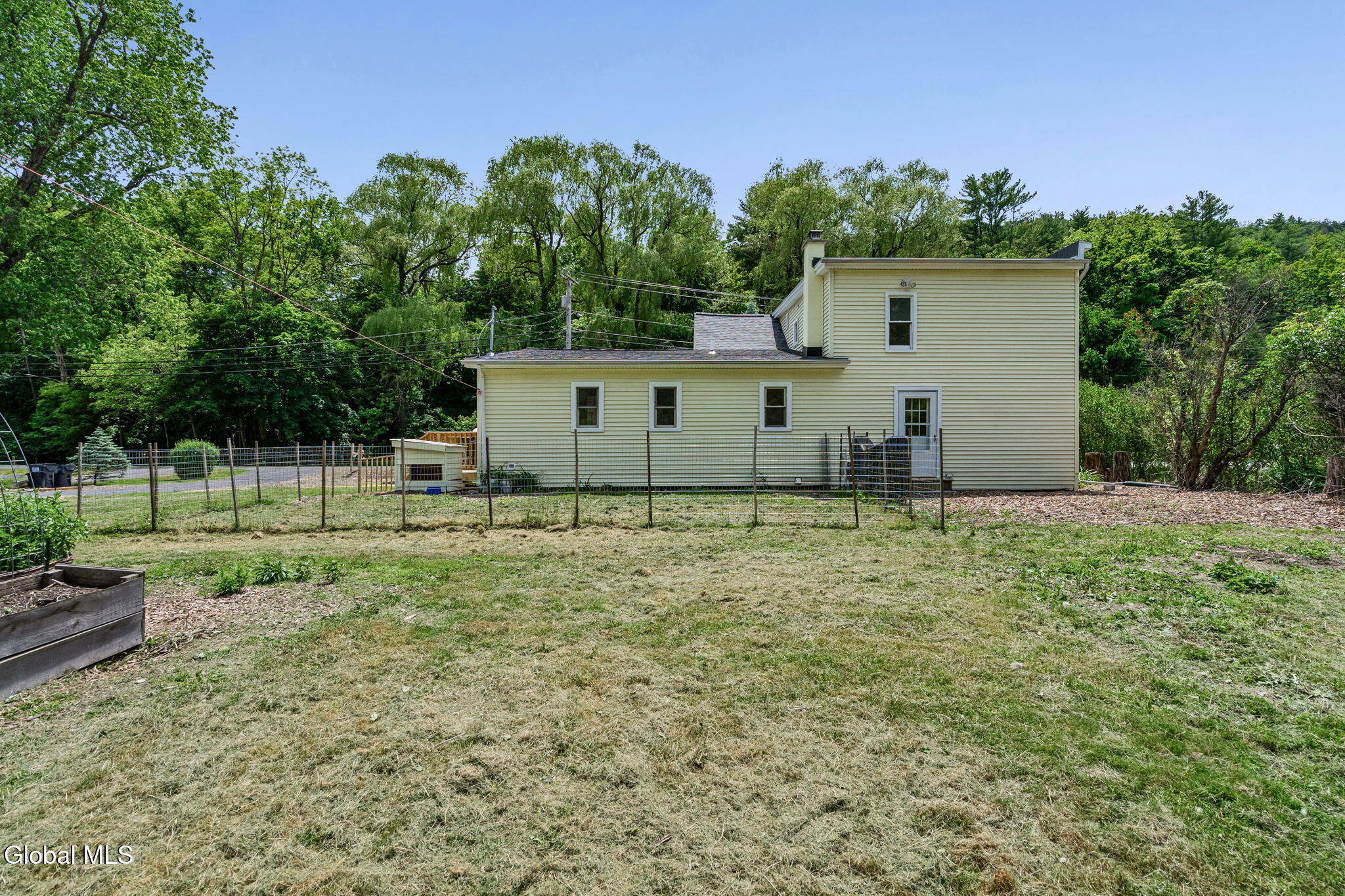 1166 Ny-143 Coeymans Hollow NY 12046