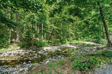 1166 Ny-143 Coeymans Hollow NY 12046