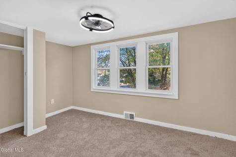 169 Schoolhouse Road Guilderland NY 12203