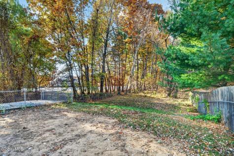 169 Schoolhouse Road Guilderland NY 12203