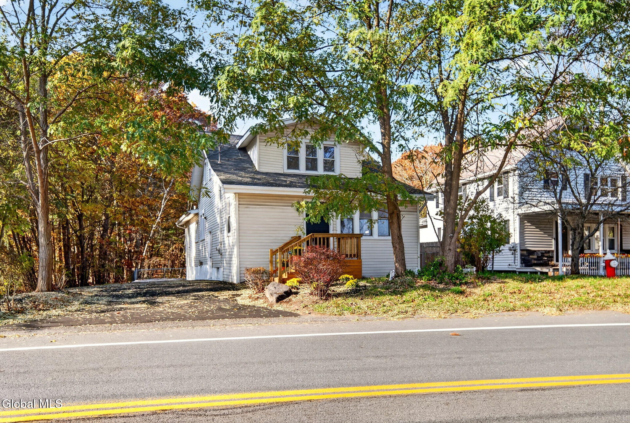 169 Schoolhouse Road Guilderland NY 12203