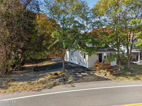169 Schoolhouse Road Guilderland NY 12203