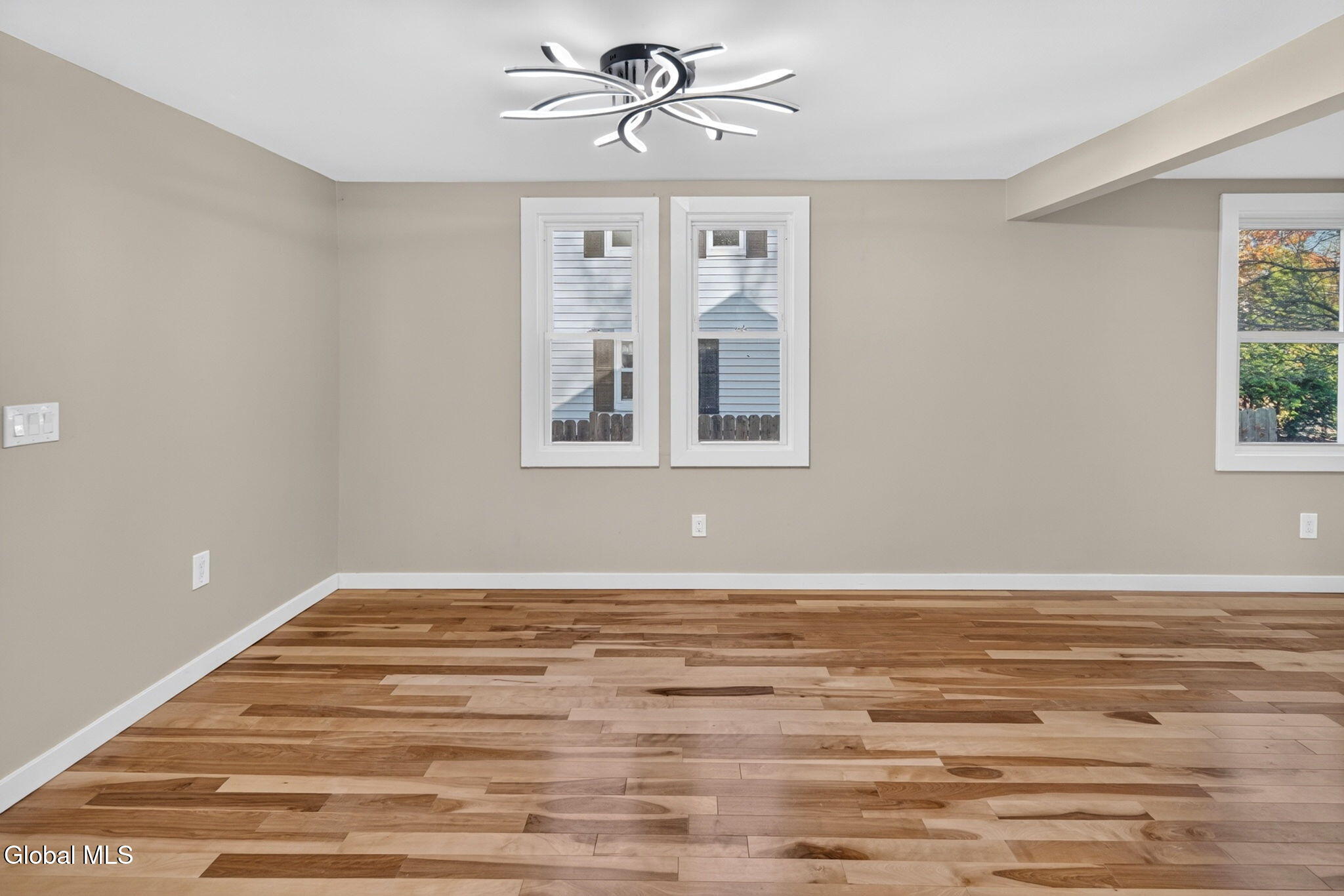 169 Schoolhouse Road Guilderland NY 12203
