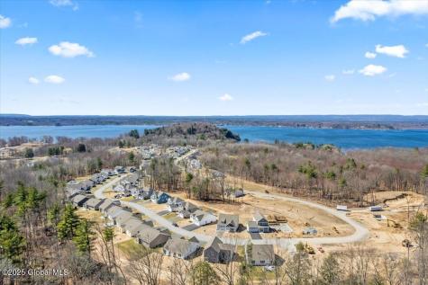 97 Lakepointe Way Saratoga Springs NY 12866