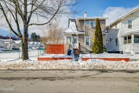 664 N Pearl Street Menands NY 12204