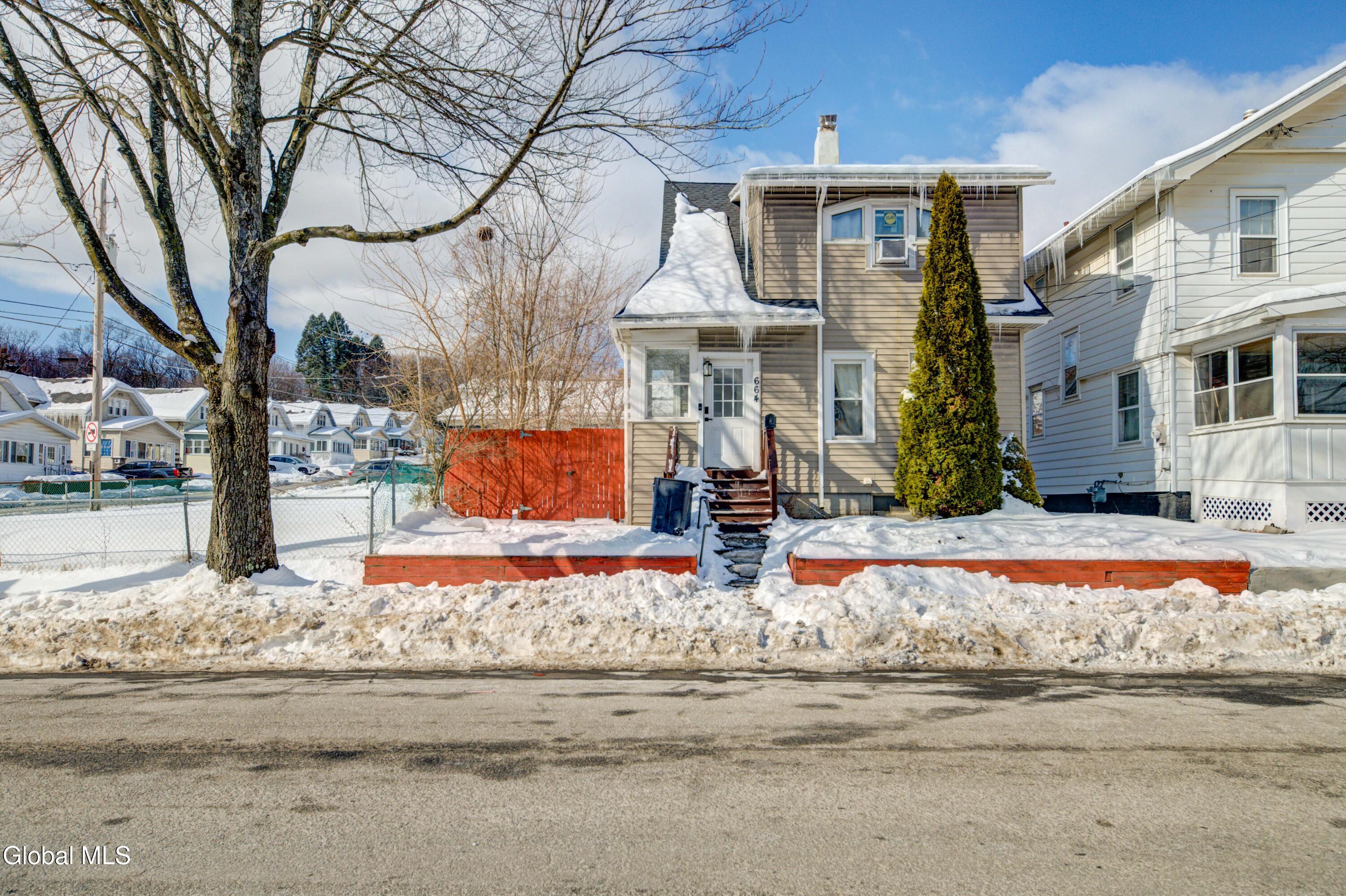 664 N Pearl Street Menands NY 12204