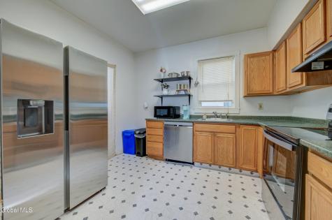 664 N Pearl Street Menands NY 12204