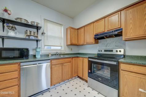 664 N Pearl Street Menands NY 12204